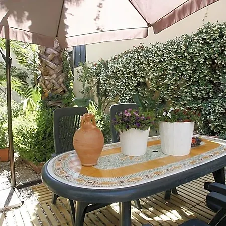 Residenza D'epoca Celeste 3* Казерта