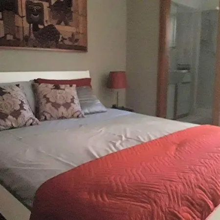 Residenza D'epoca Celeste 3* كازيرتا