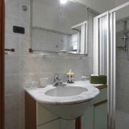 Residenza D'epoca Celeste Bed & Breakfast 3*